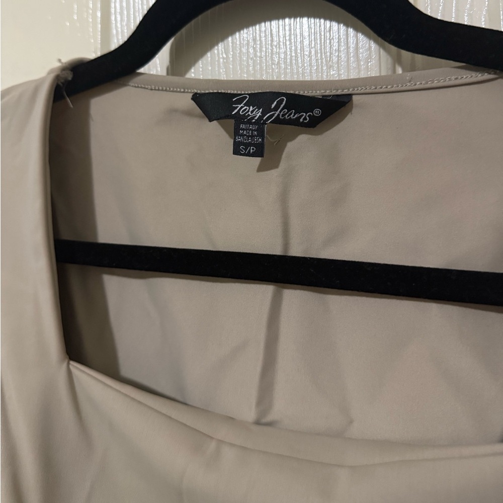 Foxy Jeans Taupe Ruched Square Neck Long Sleeve Top | Size S - Picture 5 of 12